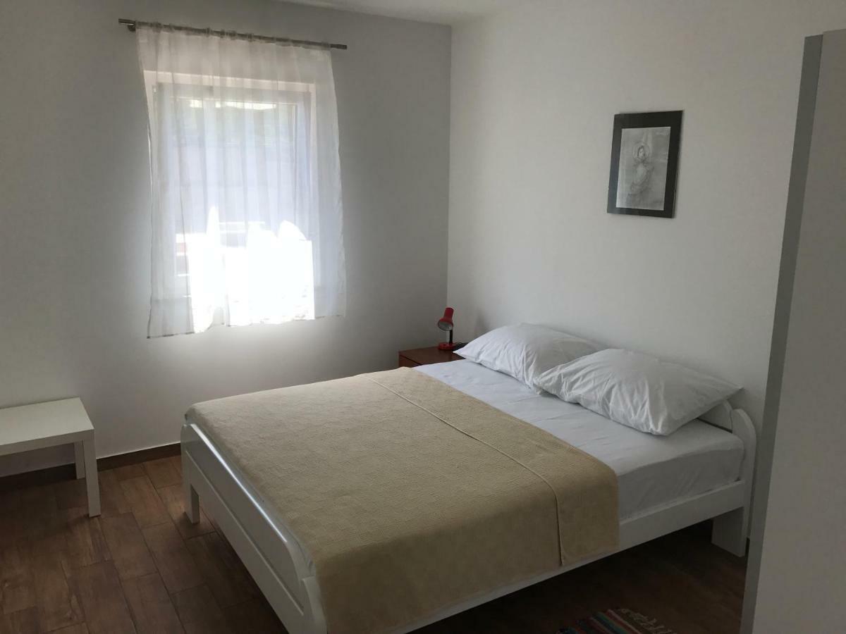 Apartments Kuk Šilo Kültér fotó