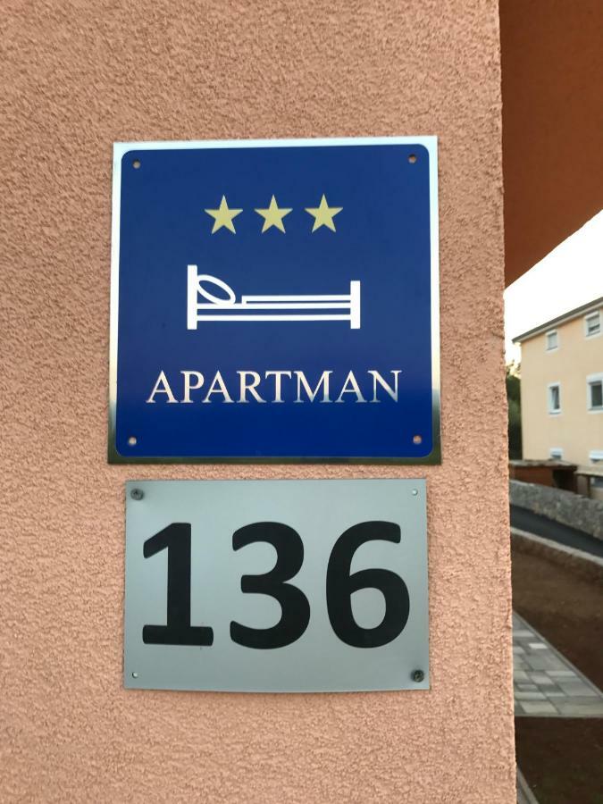 Apartments Kuk Šilo Kültér fotó