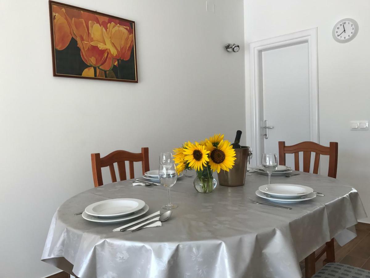 Apartments Kuk Šilo Kültér fotó