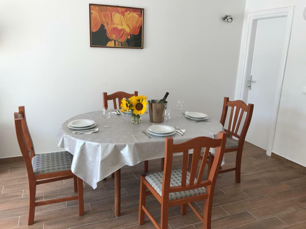 Apartments Kuk Šilo Kültér fotó